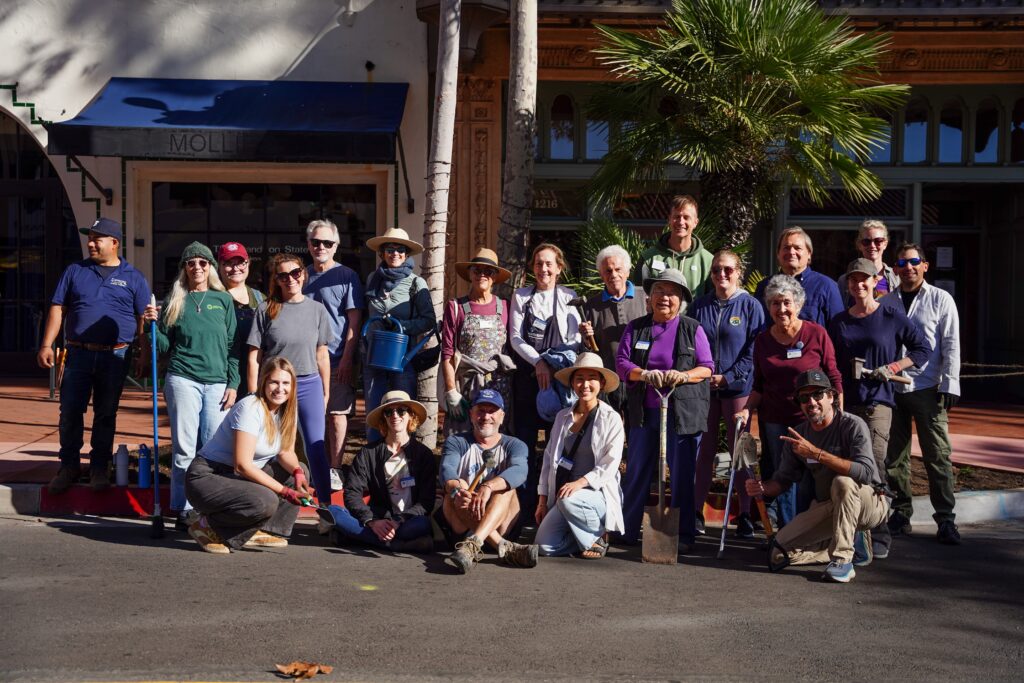 garden volunteer group in downtown